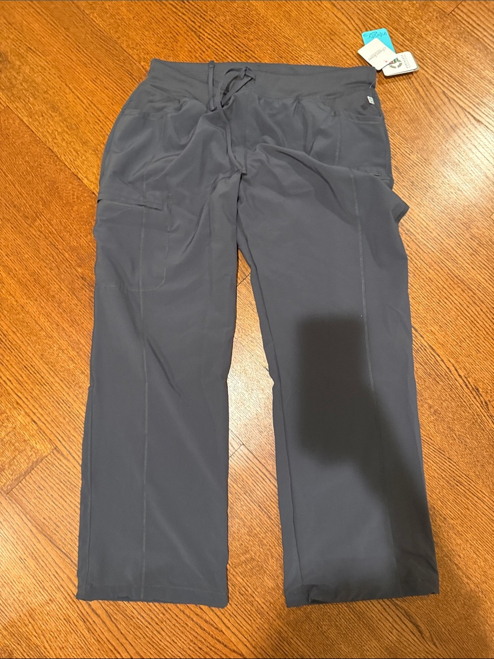 Women’s Cherokee infinity scrub pants
